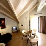 Aura Boutique 里科索翁