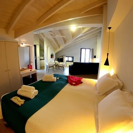 Aura Boutique Szálloda Lixúri