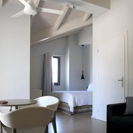 Aura Boutique Hotel