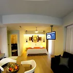 فندق Aura Boutique